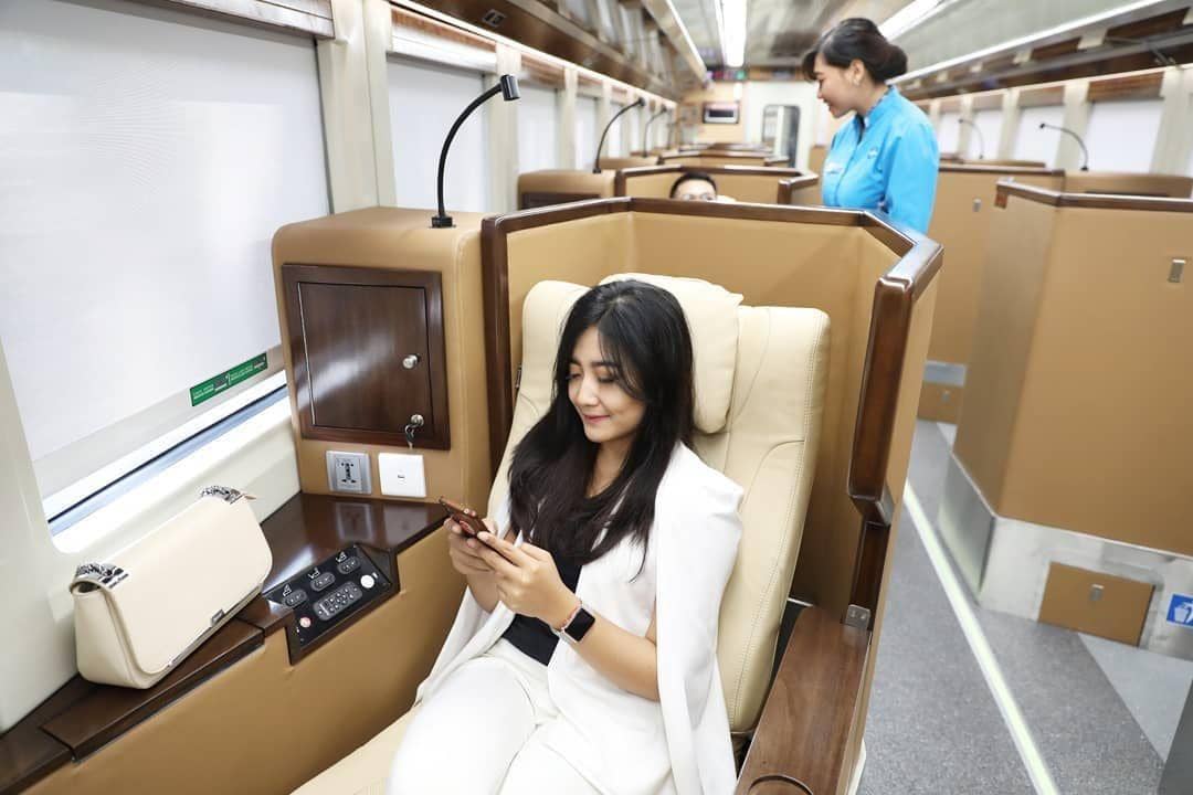 Instagram.com/keretaapikita