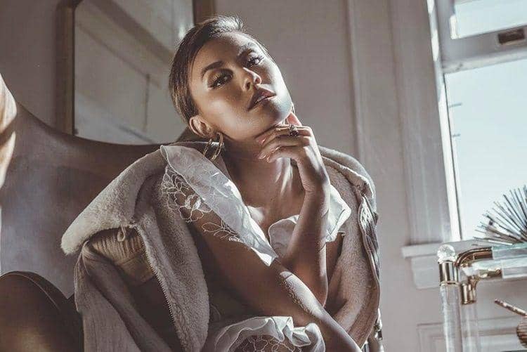 Instagram.com/agnezmo