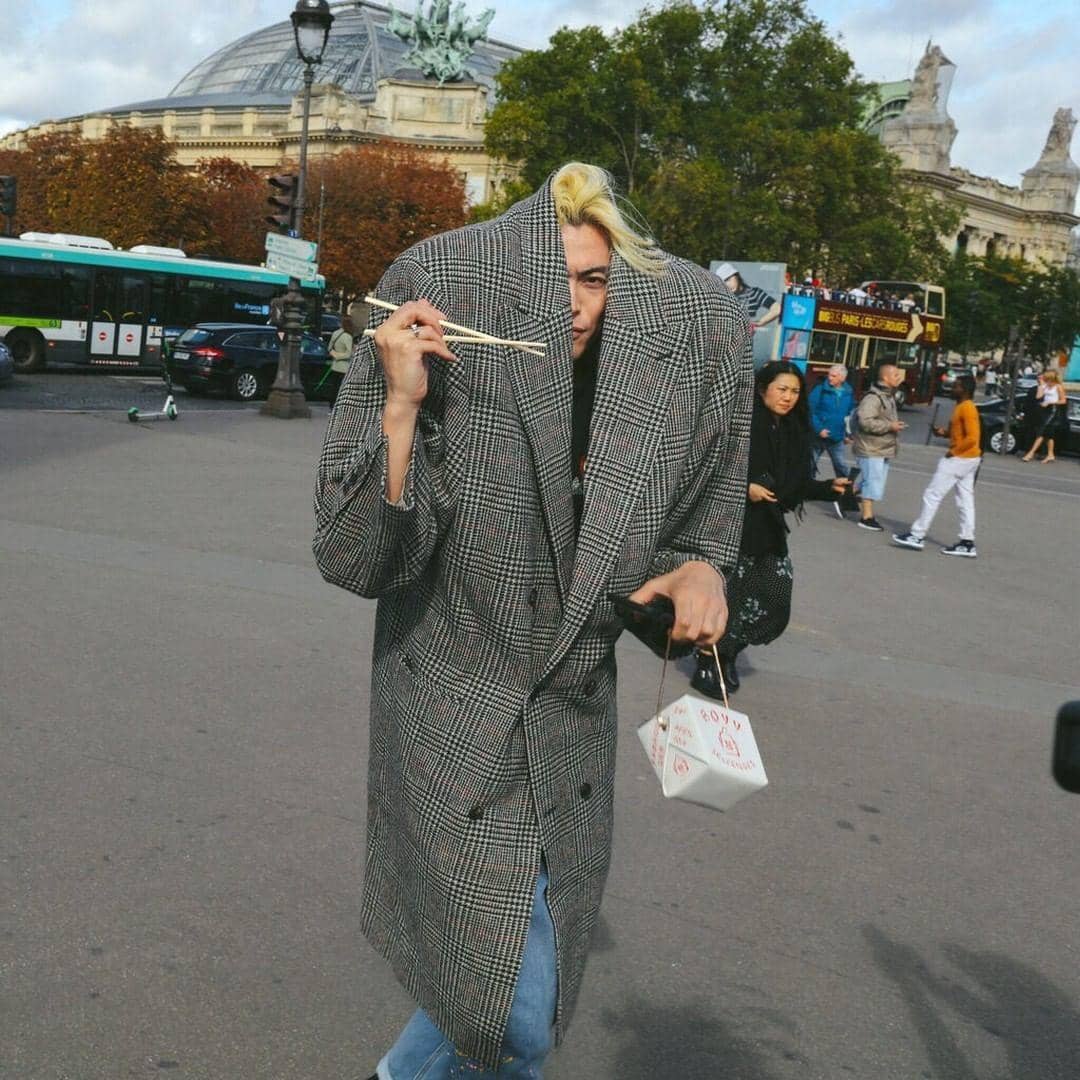 Instagram.com/voguerunway