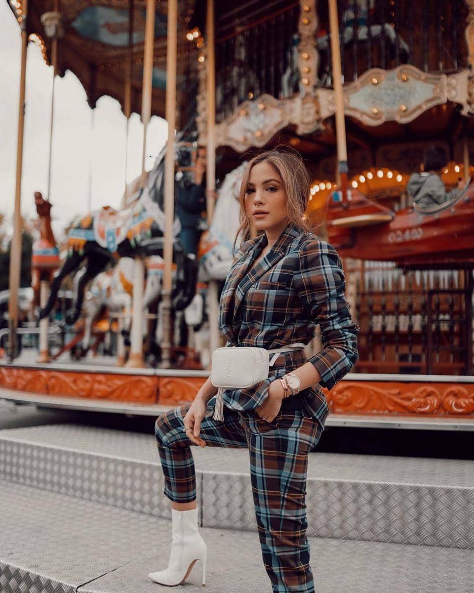 Instagram.com/paolatambunann