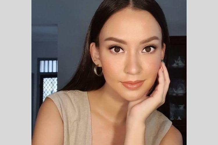 Instagram.com/@karinadila8921