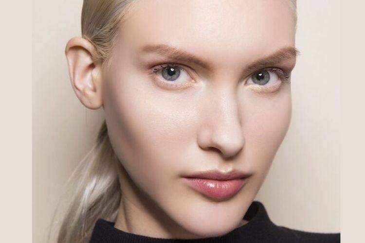 9 Produk Pencerah Bibir untuk Atasi Bibir Gelap, Wajib Kamu Coba!