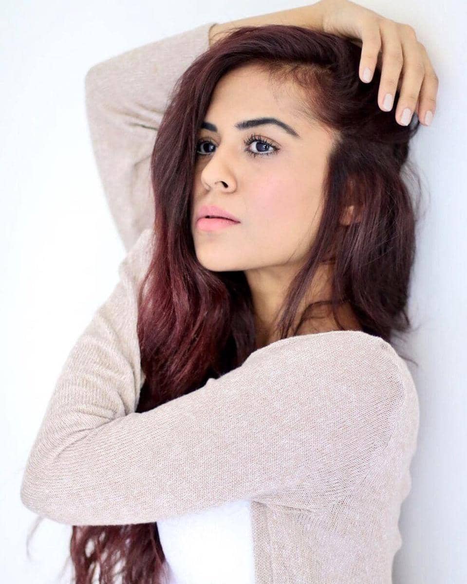 instagram.com/sanaofficial