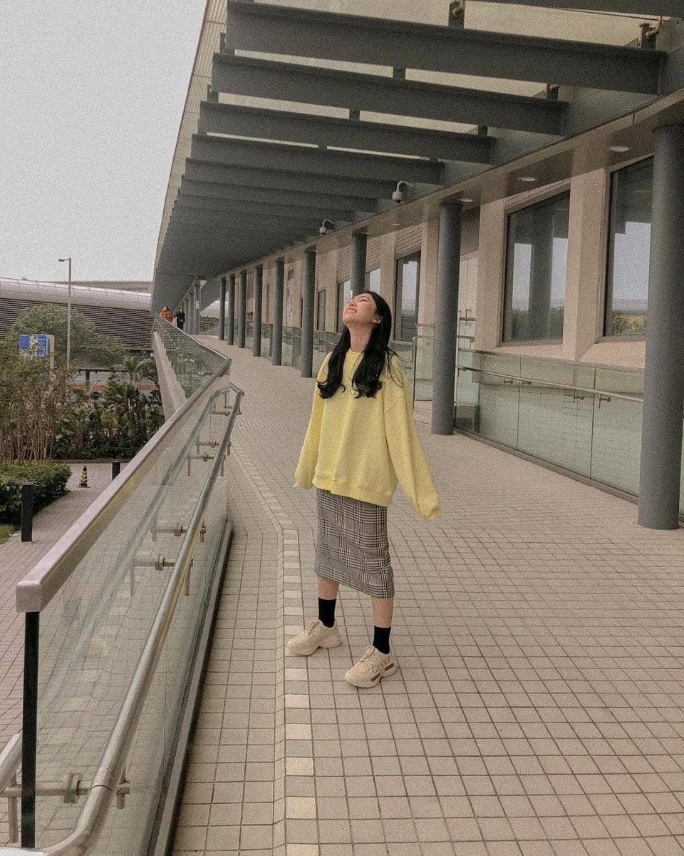 Instagram.com/isyanasarasvati