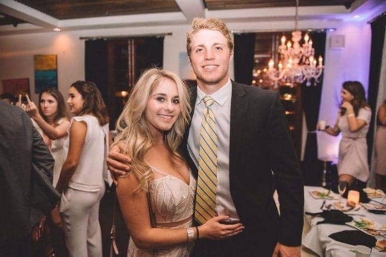 Brightside.me/Imgur.com