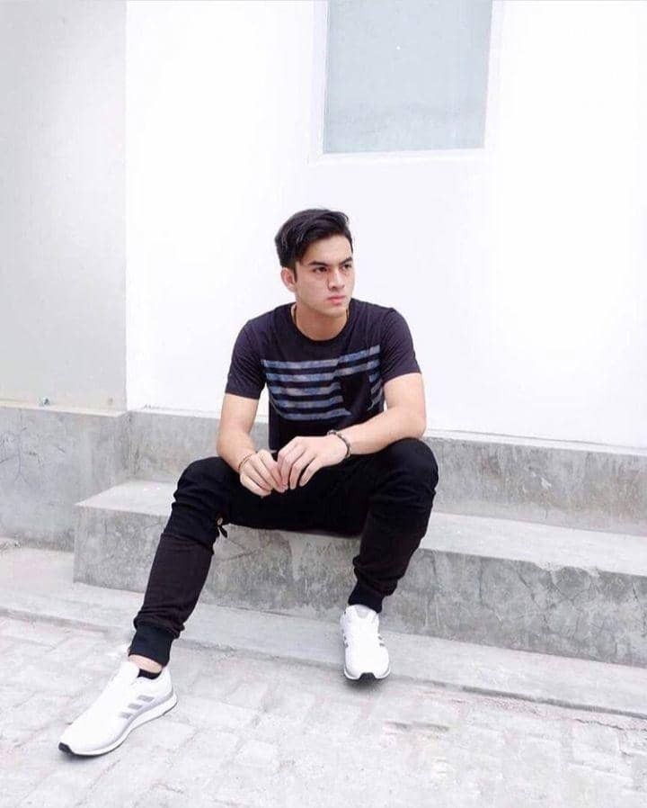 Instagram.com/rizkynazar20