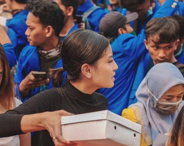 Instagram.com/awkarin