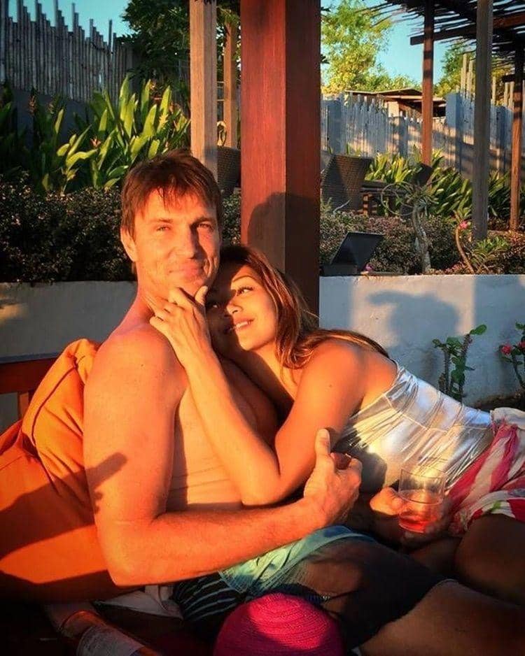 Instagram.com/indahkalalo