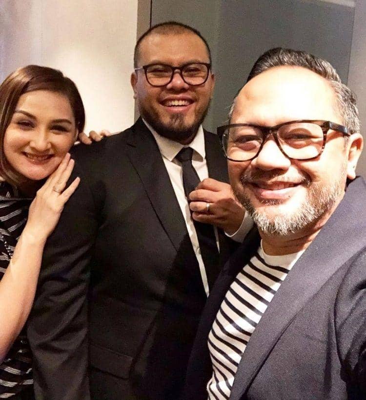 Instagram.com/monaratuliu