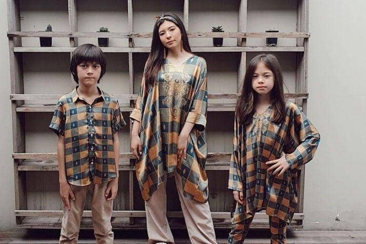 Instagram.com/sharazaaa