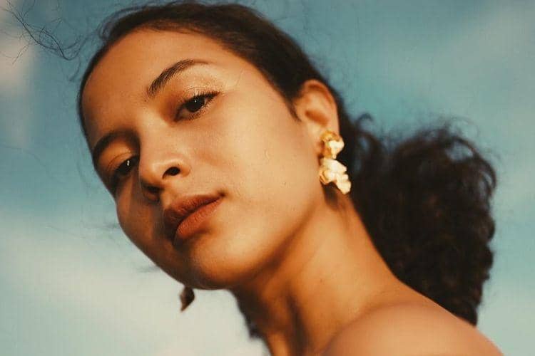 instagram.com/@putrimarino