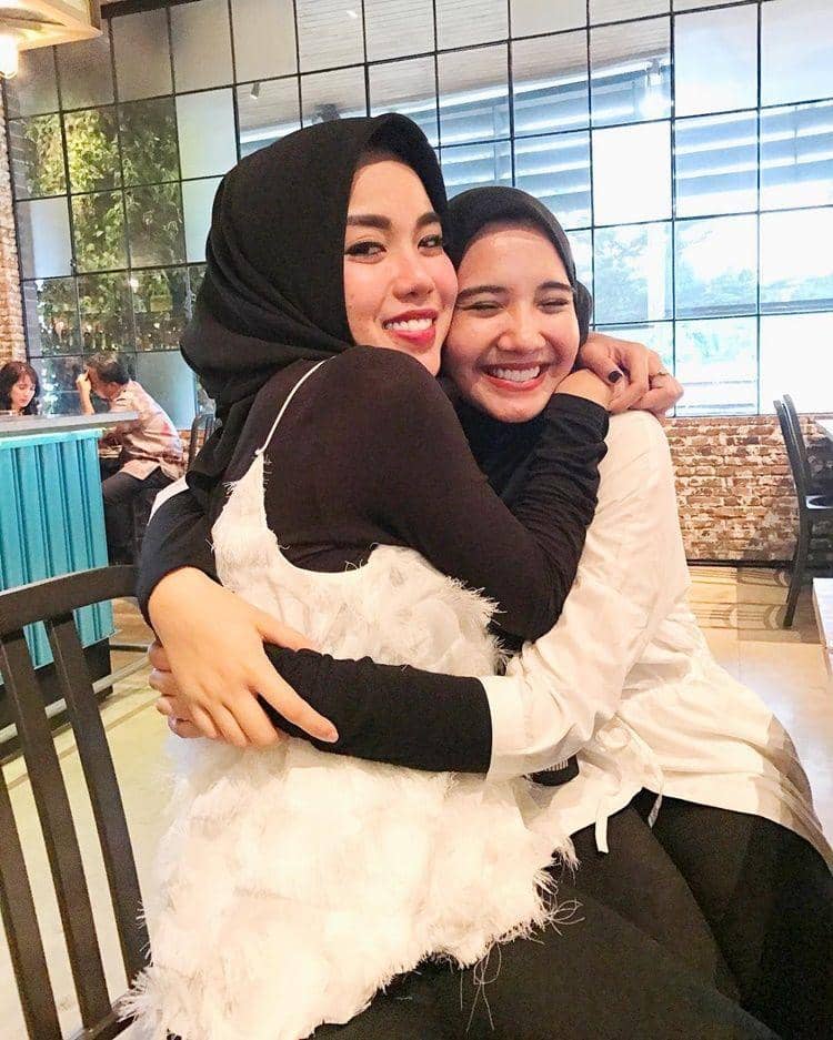 Instagram.com/medinazein