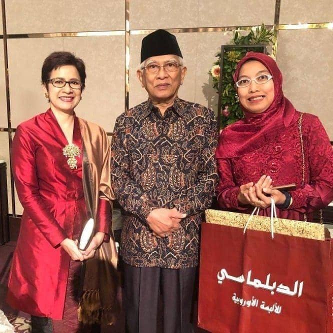 instagram.com/na_nurularifin