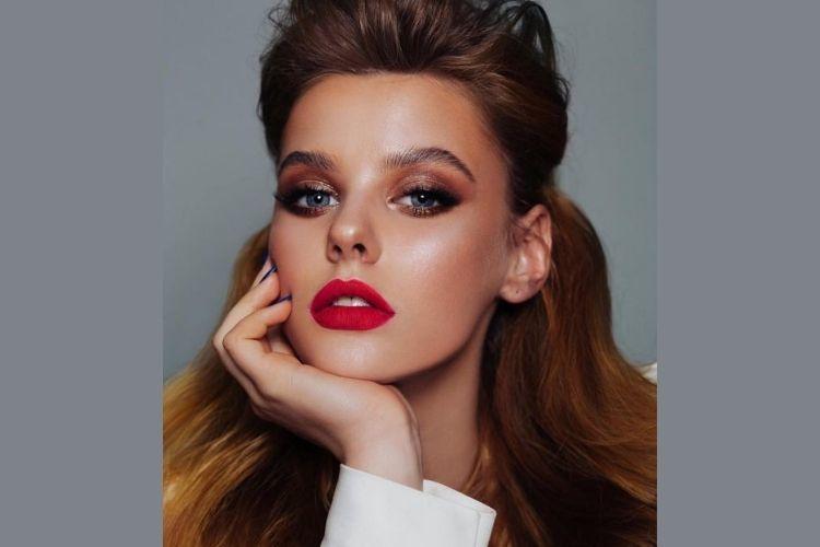 5 Kesalahan Makeup yang Bikin Riasanmu Cepat Luntur