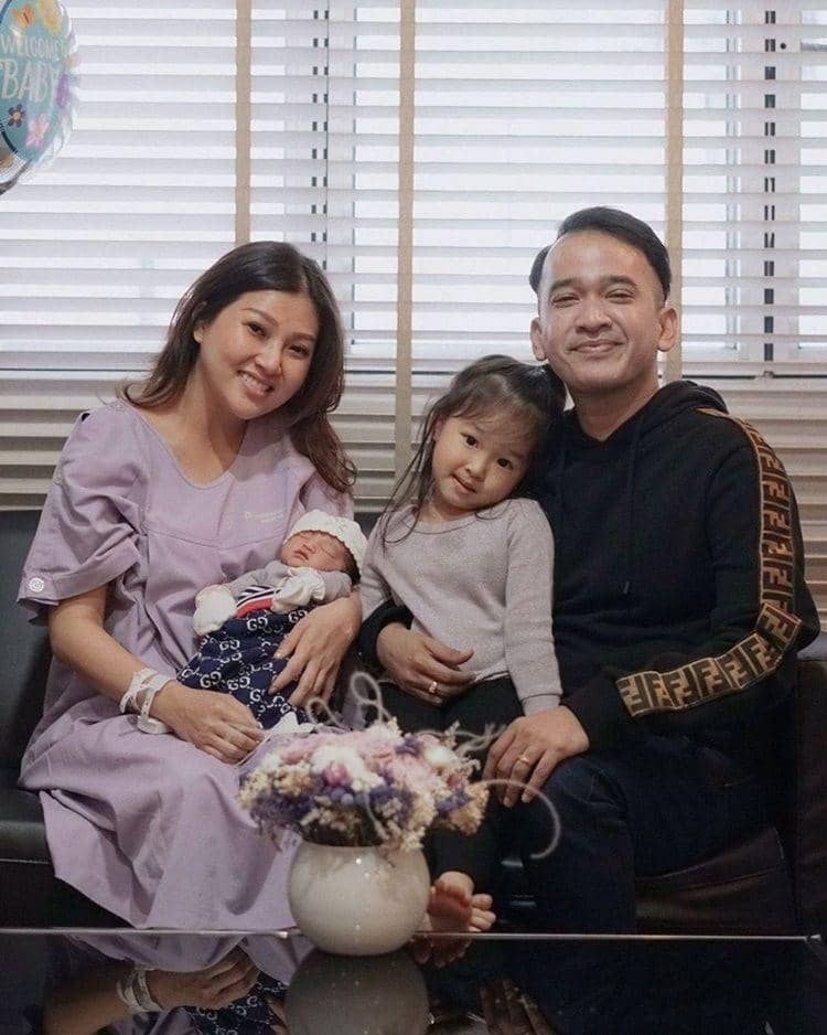 Instagram.com/sarwendah29