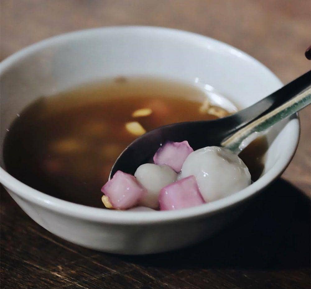 instagram.com/atableforfatkids