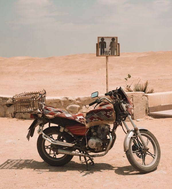 instagram.com/ theblondeabroad