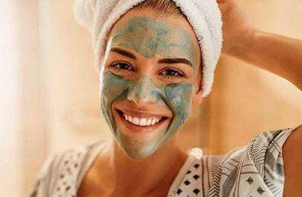 10 Rekomendasi Masker Wajah yang Ampuh Basmi Jerawat