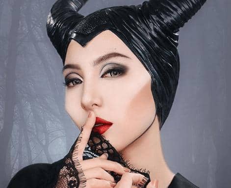 instagram @deviennaaa