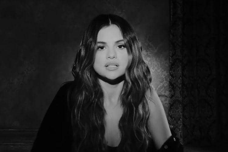 Selena Gomez Ingin Lagunya Didengar Justin Bieber, Ini Reaksi Hailey
