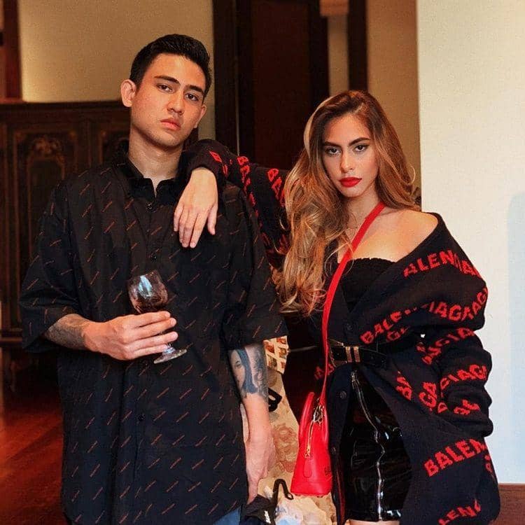 Instagram.com/valerieethomas