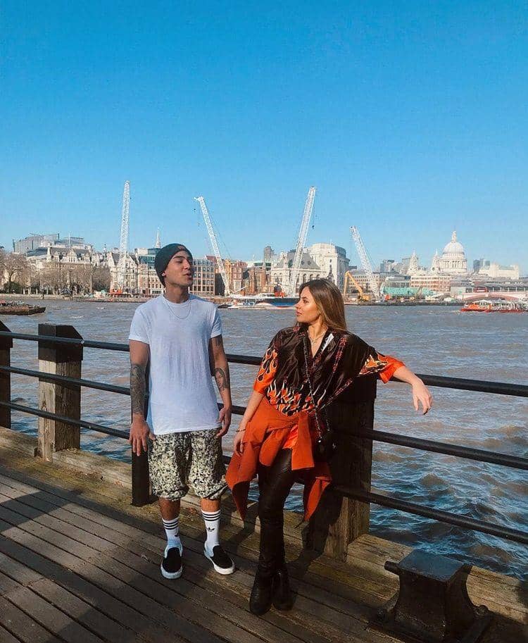 Instagram.com/valerieethomas