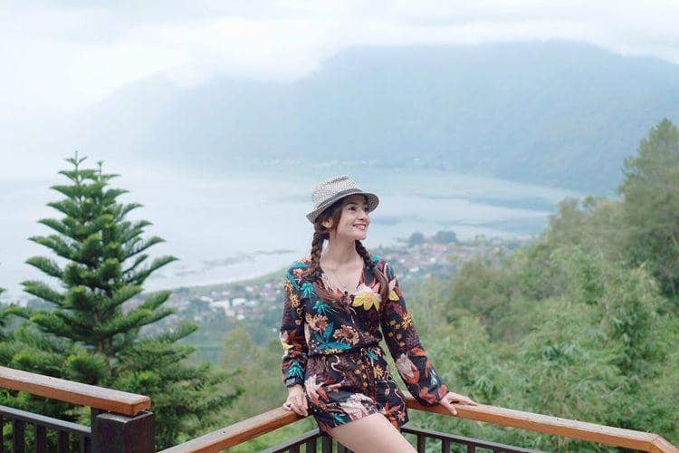 Instagram.com/@citra_monica