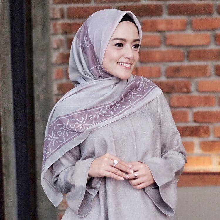 Instagram.com/@citra_monica