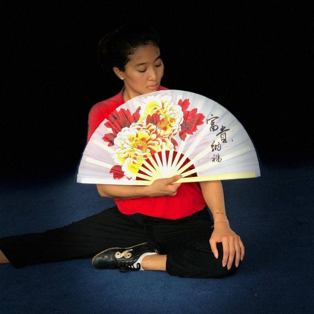 instagram.com/oliviazallianty