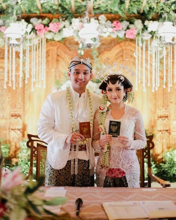 Instagram.com/raynoldandika