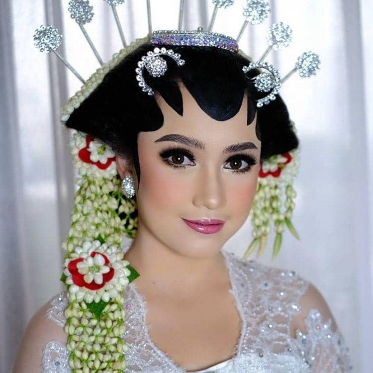 Instagram.com/rossana_makeup