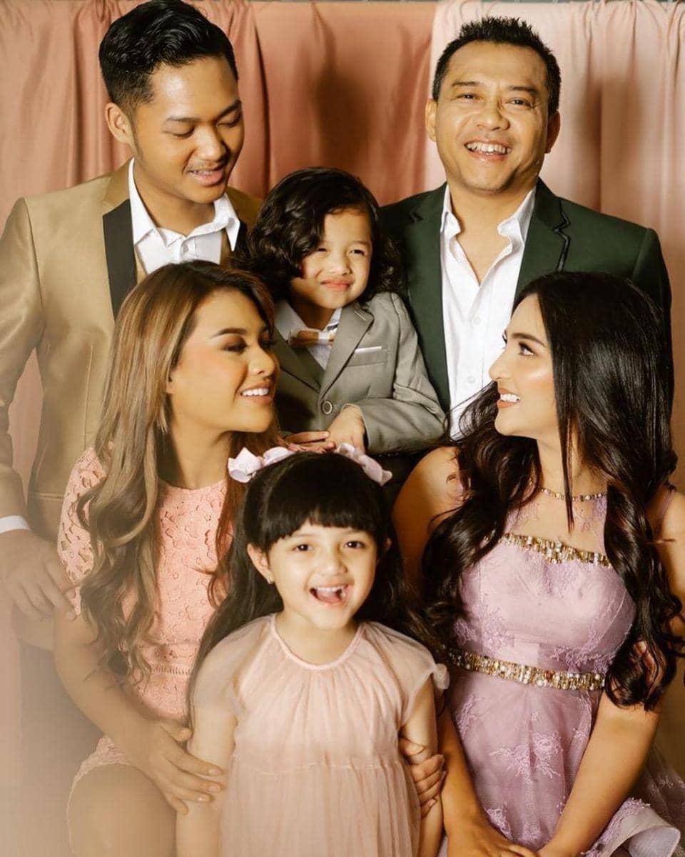 Instagram.com/ashanty_ash