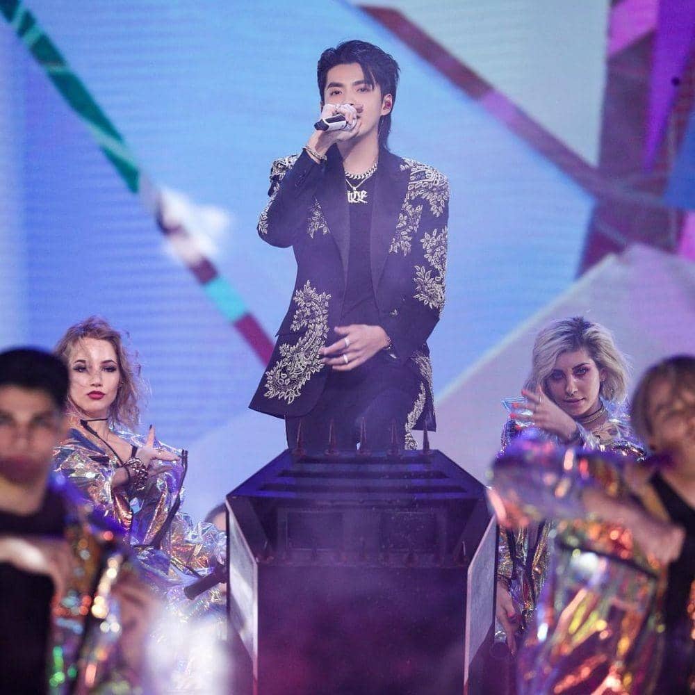 Instagram.com/kriswu