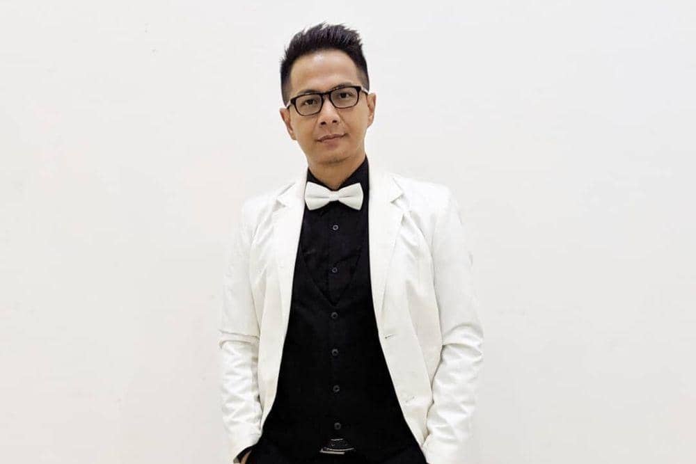 Instagram.com/@delonthamrinofficial