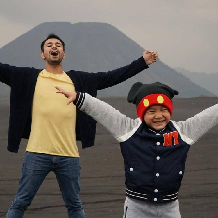 Instagram.com/@raffinagita1717