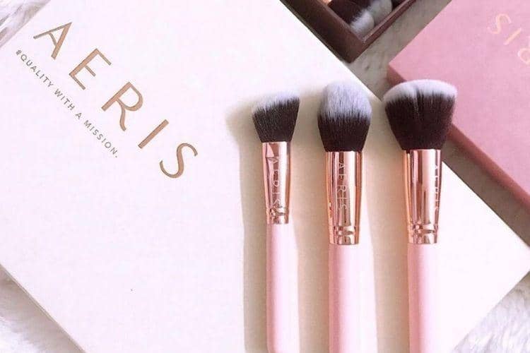 Instagram.com/@aerisbeaute