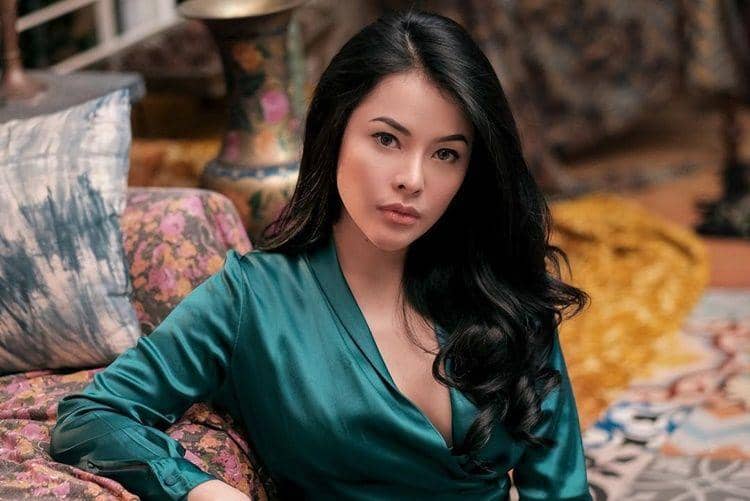 Instagram.com/elviacerolline