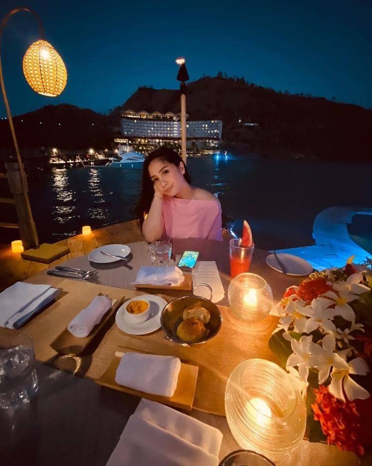 Instagram.com/@raffinagita1717