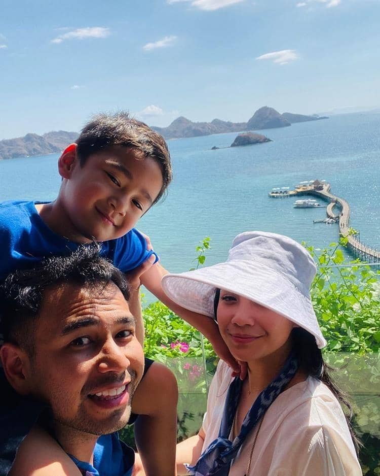 Instagram.com/@raffinagita1717