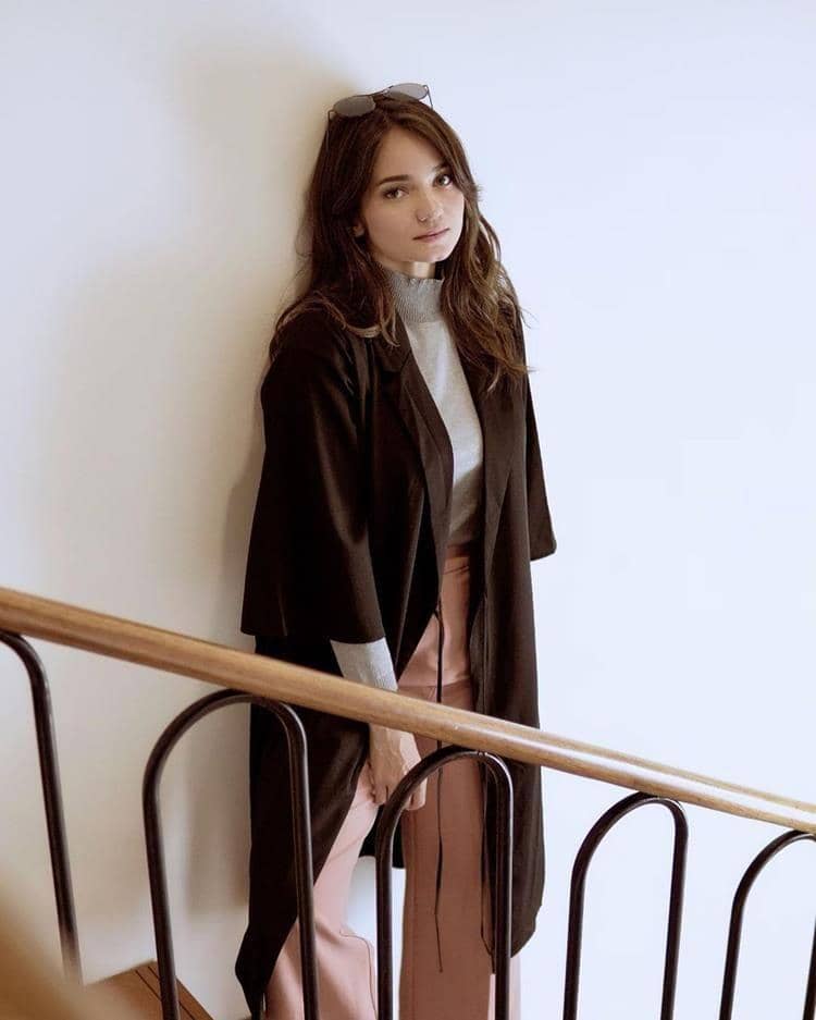 Instagram.com/@enzystoria