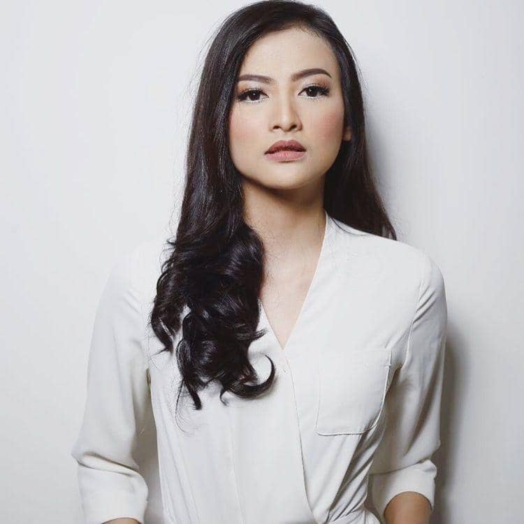 Instagram.com/valeriastahlk