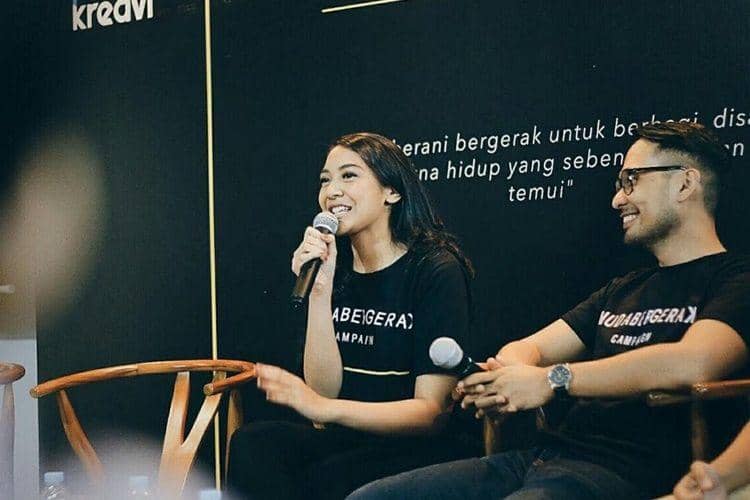 instagram.com/putri_tanjung