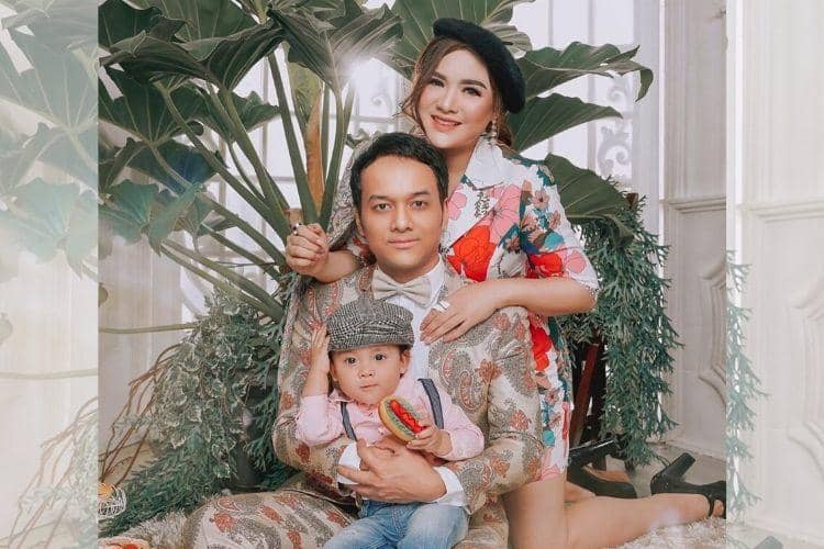 Instagram.com/ade_imam