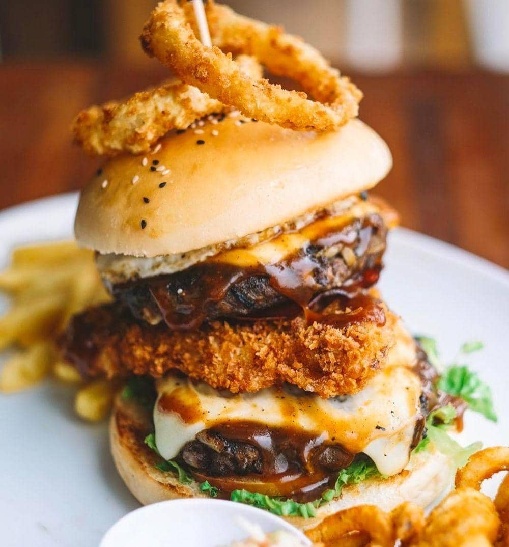 Instagram.com/eatandtreats