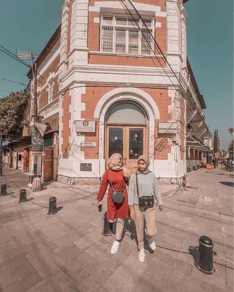 Instagram.com/nitadesylaina