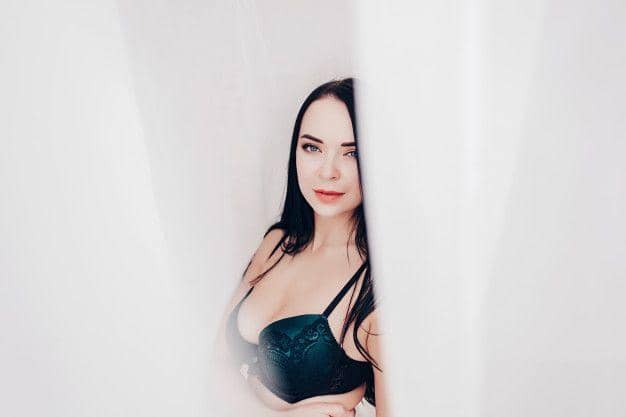 freepik.com/ jozzeppe