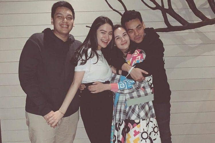 instagram.com/dborah