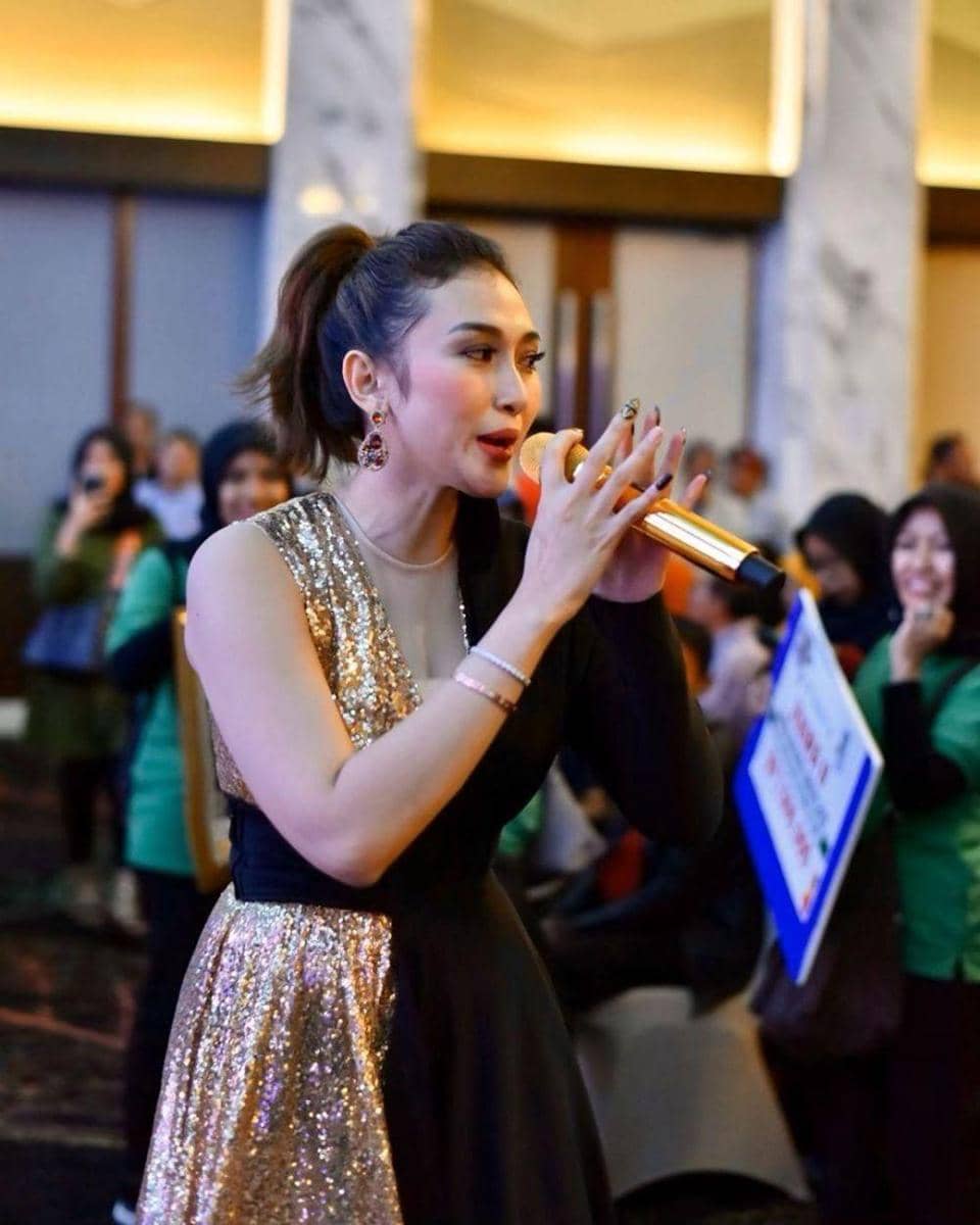 Instagram.com/shellao.id