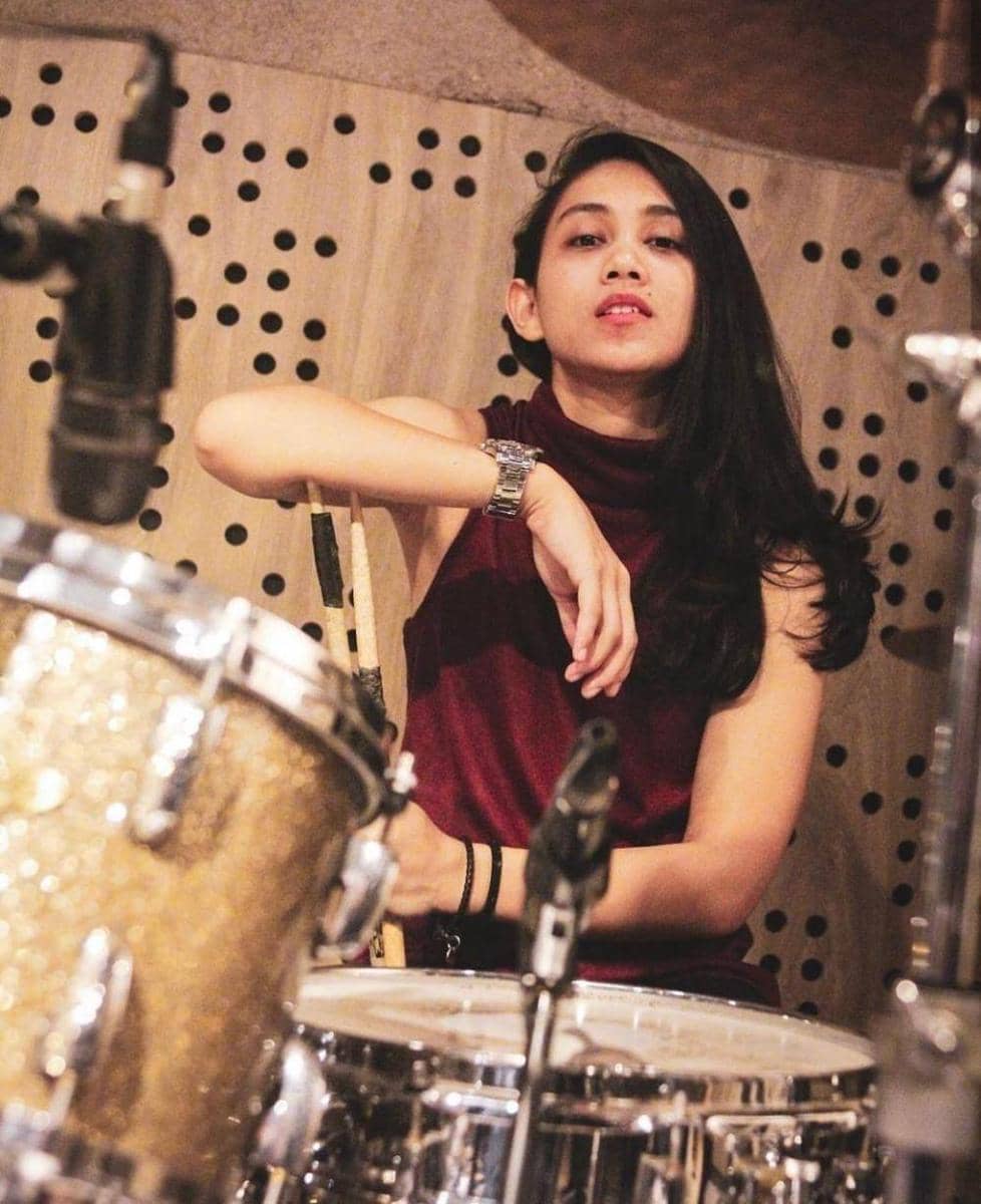 Instagram.com/athirafarina