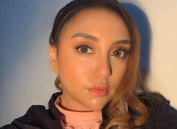 instagram.com/@salmafinasunan